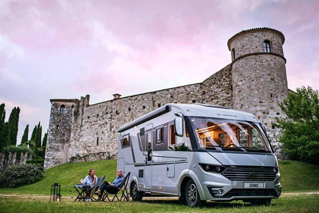 ADRIA, un leader européen du campingcar Campingcarlesite